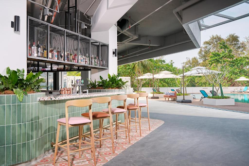 Poolside Bar