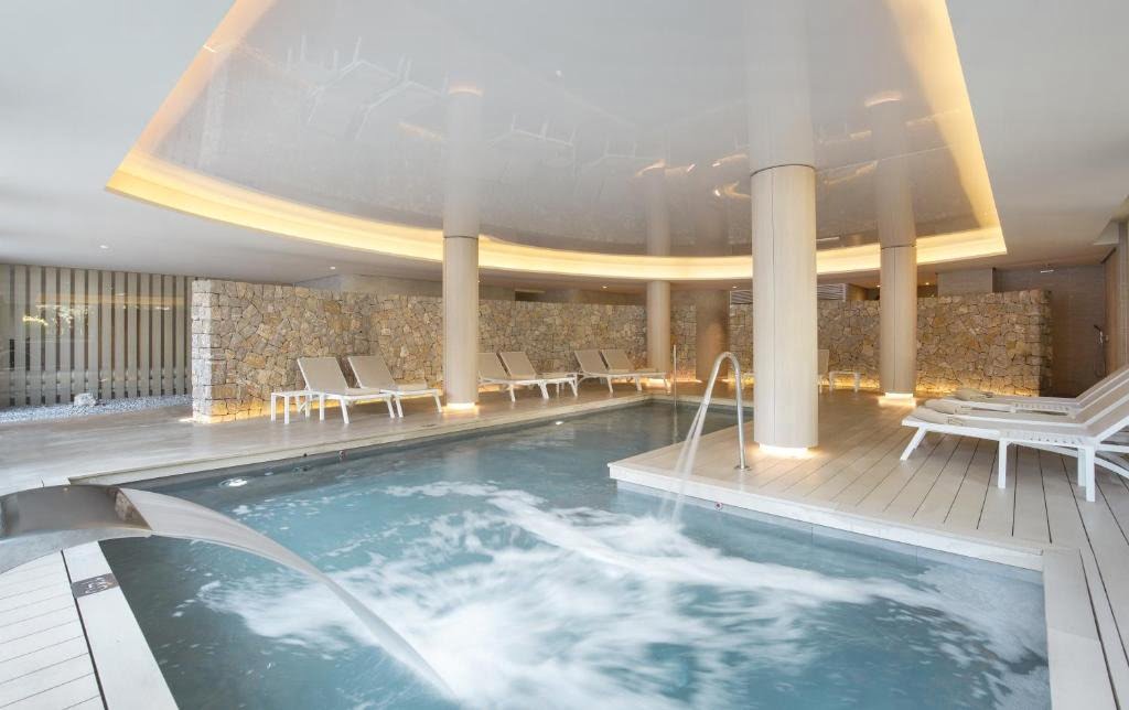 Indoor Spa Pool